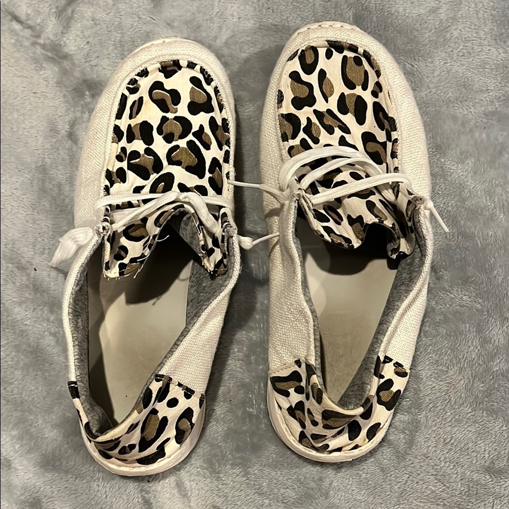 Stylish Leopard Print Women's Shoes